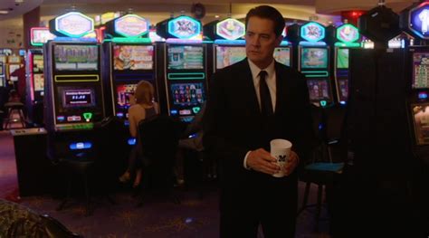 twin peaks casino scene/
